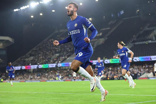 0-3完败！亚洲冠军太丢人，一胜难求垫底出局，球迷：怎么进的世界杯？